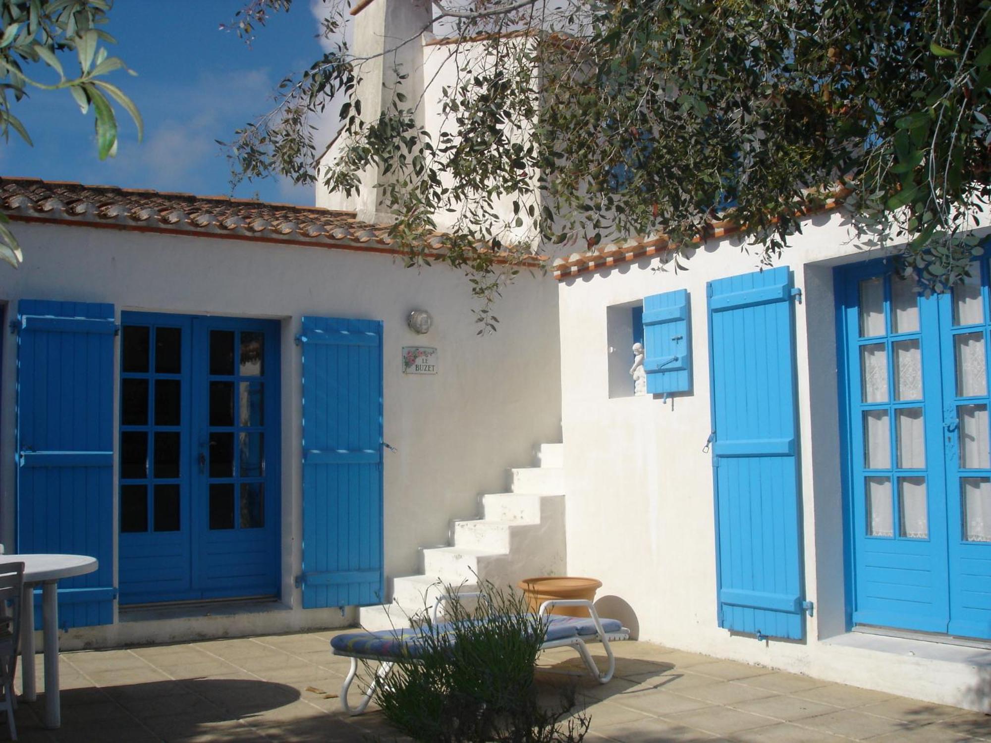 Le Buzet Bleu Bed & Breakfast Нуармутье Экстерьер фото