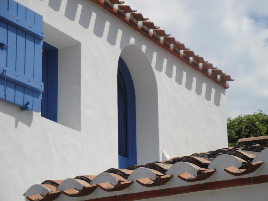 Le Buzet Bleu Bed & Breakfast Нуармутье Экстерьер фото